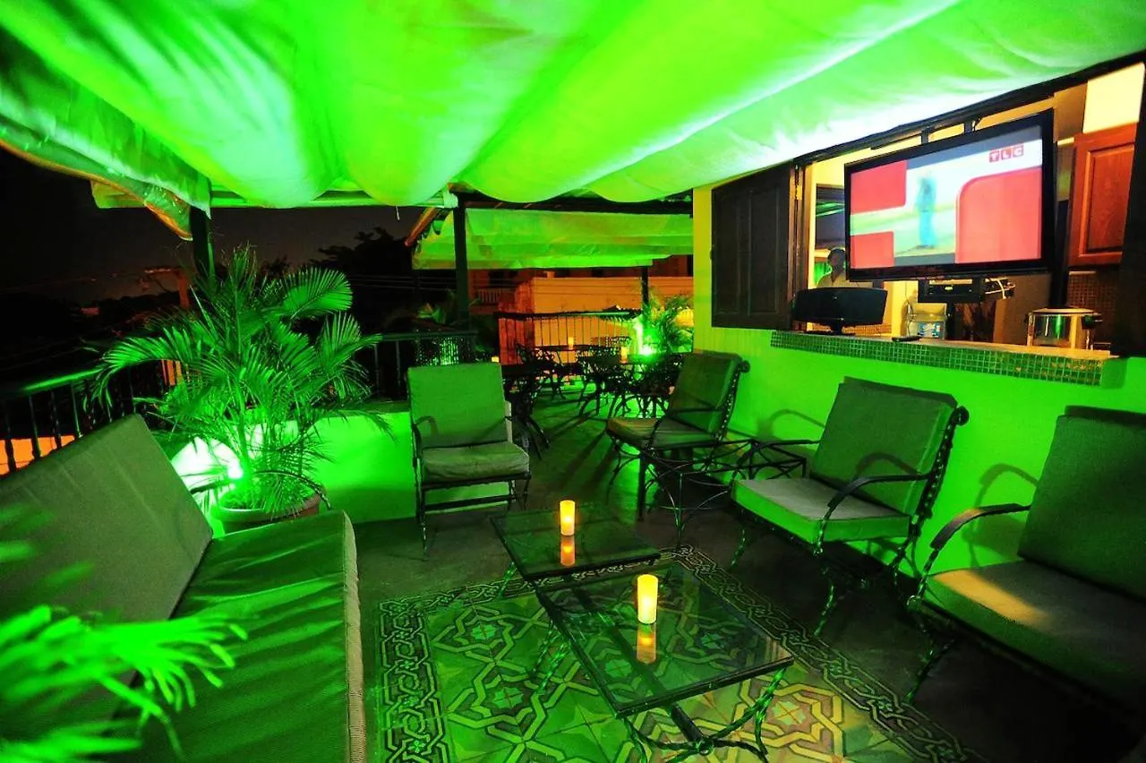Luxury House In Santo Domingo + Jacuzzi Villa